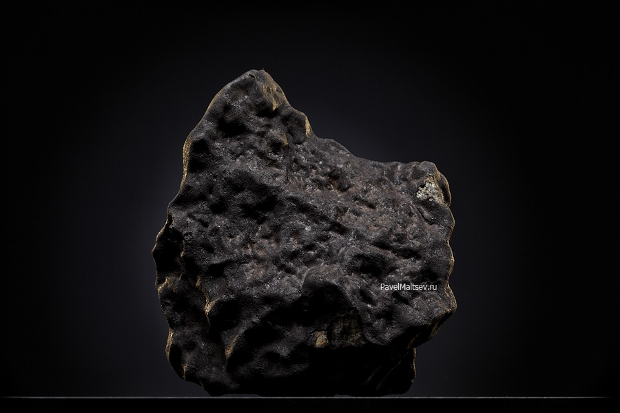 meteorit-in-dark_02.jpg