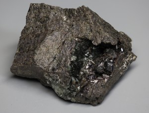 ��������, ���������. ������� (Cu-Fe) �������������. �������� � �������������. webmineral.ru