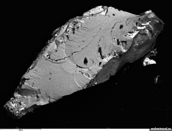    . (), , . Tsaramanga pegmatite, Mahaiza, Betafo, Vakinankaratra.