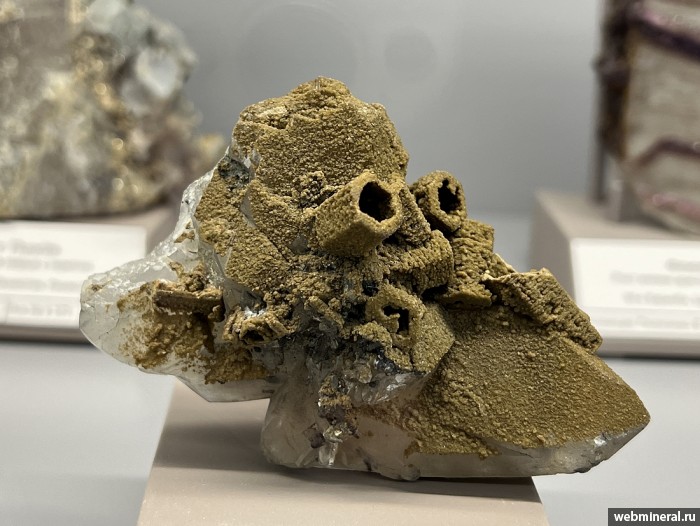 ���������� �������� �������, �����. ����-��� (W-Mo) �������������.