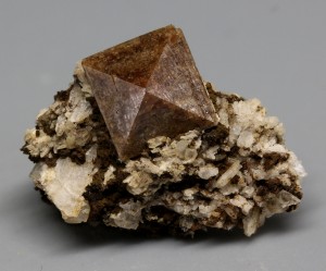 ������. ������� ���� (��������). �������� � �������������. webmineral.ru