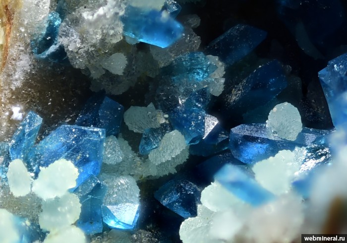   , , , . Sanguozhuang Cu mine, Dongchuan district, Kunming prefecture, Yunnan province.