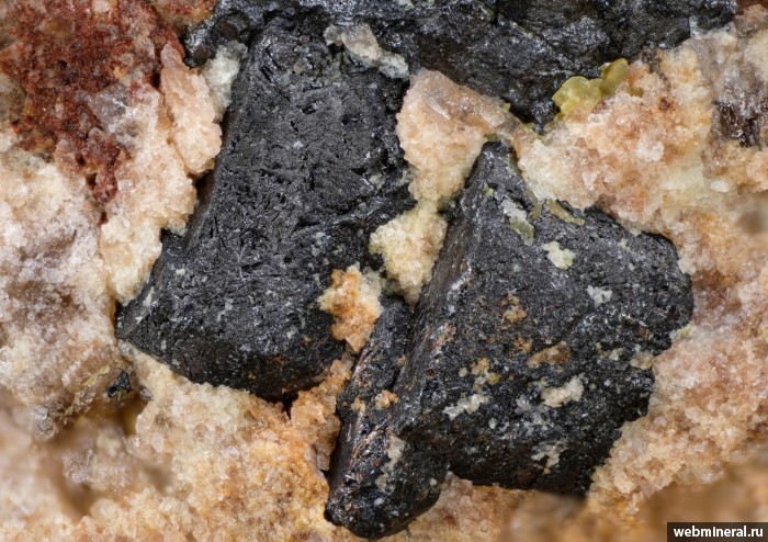 ���������� �������� ��������-(Fe). ���� � 37.