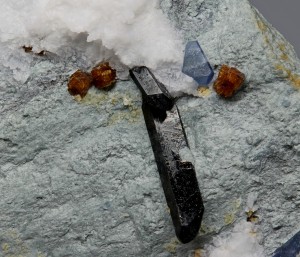 -(Ce), , , , , Gem mine, San Benito Co., California, USA ().   . webmineral.ru