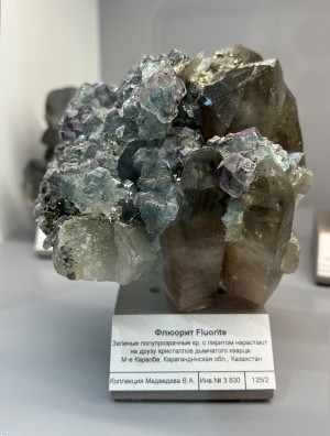 �������, �����, �����. ����-��� (W-Mo) �������������. �������� � �������������. webmineral.ru