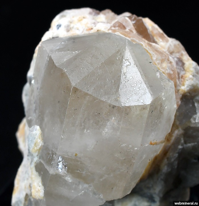   , , -(Mn), . Phenakite Mine, Khetchel village, Molo quarter, Momeik township, Kyaukme district, Shan State.