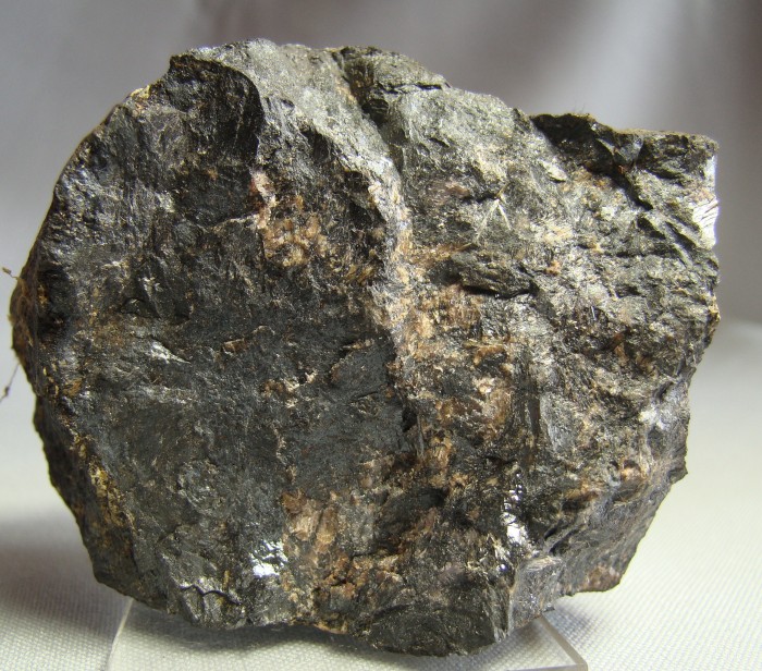 ���������� �������� ������������, �������. �������� (Fe) �������������.