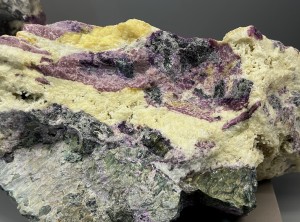 �������. ����������� (Cr) �������������. �������� � �������������. webmineral.ru