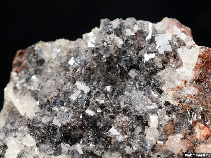   . Lolon Mine, Challacollo, Tamarugal Province, Tarapaca Region.