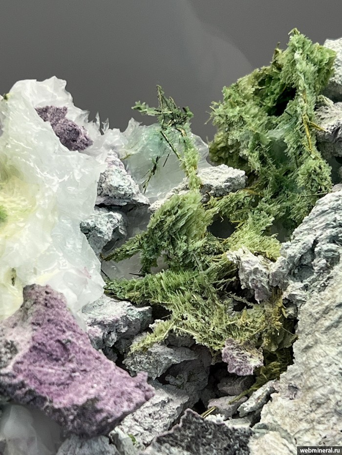 ���������� �������� �����, ��������. ������� ����������� (Cr) �������������.