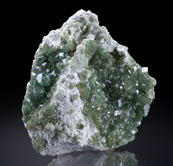    . (). Antetezambato, Ambanja District, Diana Region, Antsiranana Province.