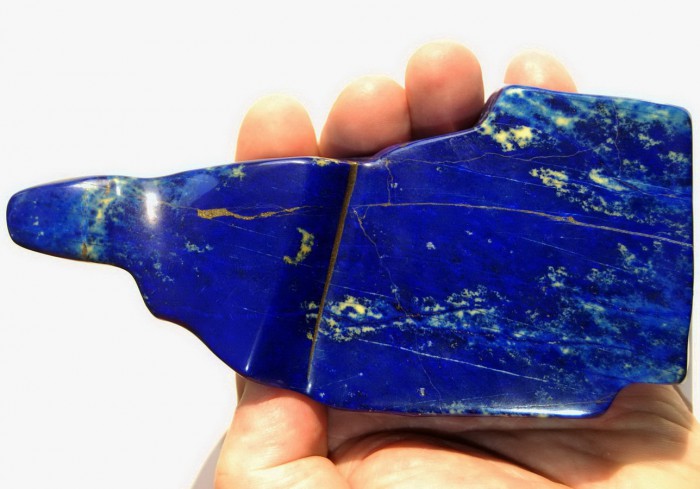   . Ladjuar Medam (Lapis-lazuli Mine), Kokscha Valley, Sar-e-Sang,  Badagshan, Afghanistan ().