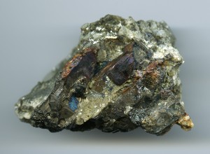  , , -(Mn), -(Mn), , Emmons Quarry, Uncle Tom Mountain, Greenwood, Oxford Co., Maine, USA ().   . webmineral.ru