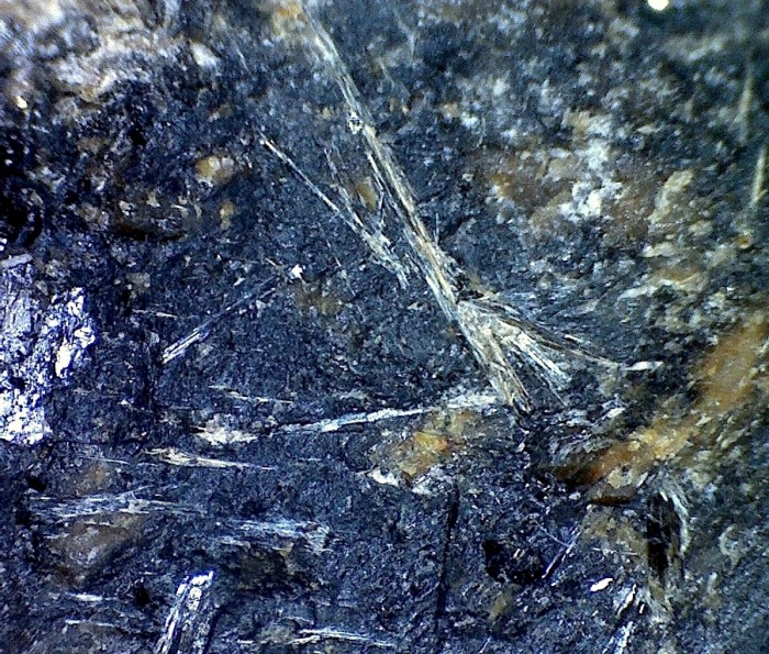 ���������� �������� ������������, �������. �������� (Fe) �������������.