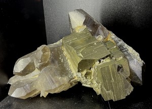 �����, �����. ���������� (Au) ������������� (������ ����). �������� � �������������. webmineral.ru