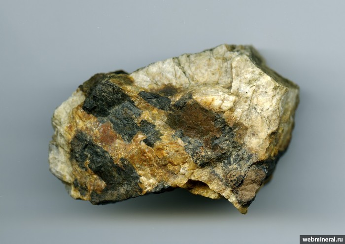   -(Nd), , , . Askagen Quarry (Torskebacken), Persberg ore district, Filipstad, Varmland.