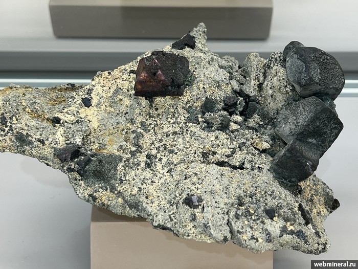 ���������� �������� �������, ��������. �������������� (Cu) �������������.